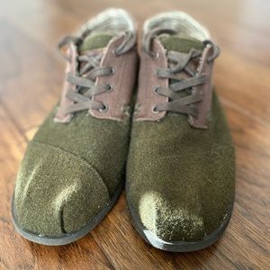 *Awesome Condition* Green Toms Botas Chukkas